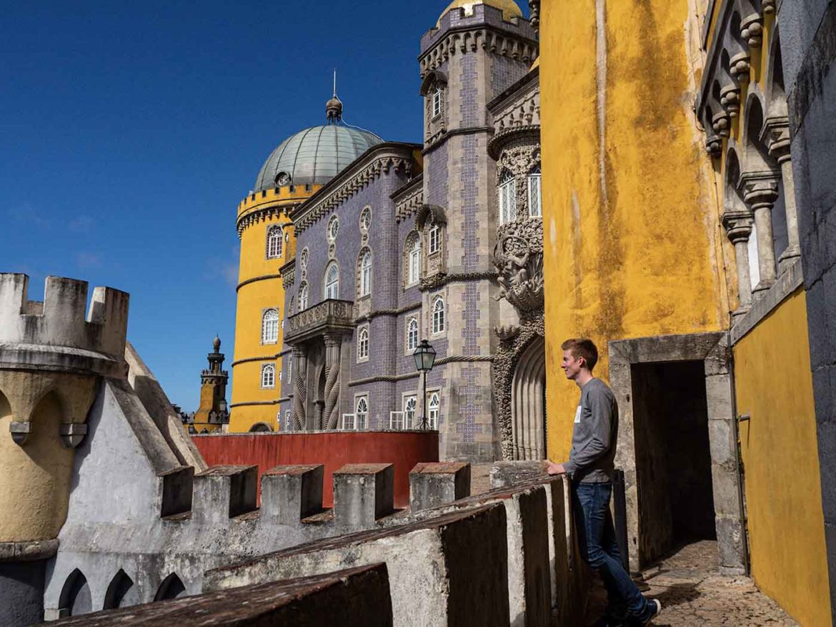 Day Trip to the Amazing, Colourful Castles of Sintra